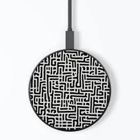 Black & White Maze Wireless Charger