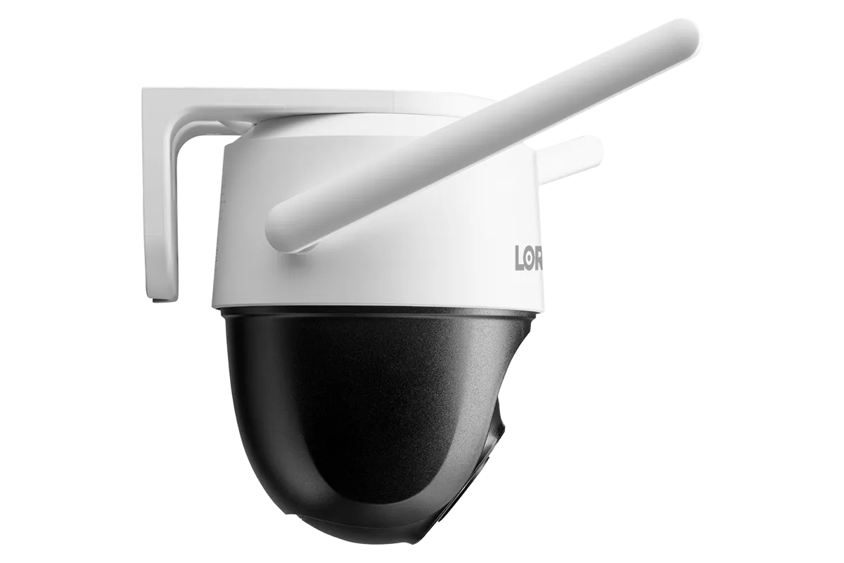 Lorex 2K Pan-Tilt Outdoor Wi-Fi Security Camera (32GB) - Open Box